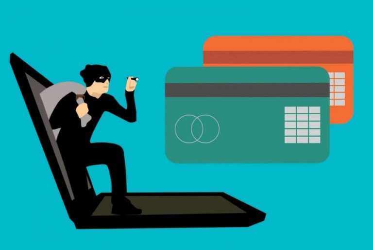 Shouldering Scam What is shoulder surfing? - Businesstechweekly.com